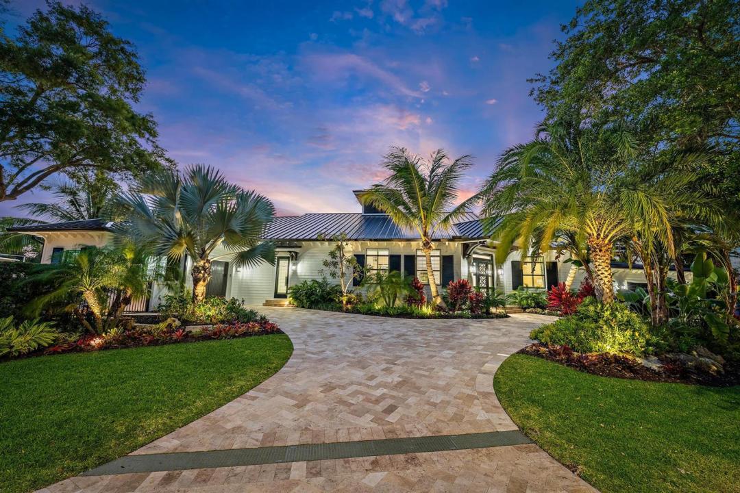 942 Pompano Drive, Jupiter, Florida 33458, USA