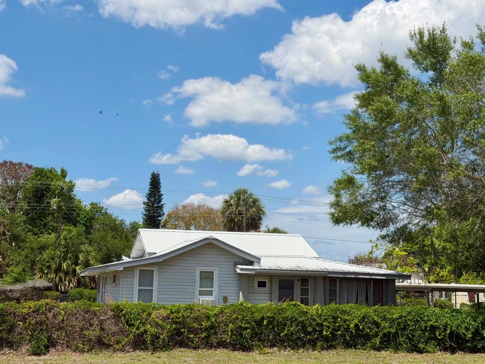 207 SE 4th Street, Okeechobee, Flórida 34974, Estados Unidos