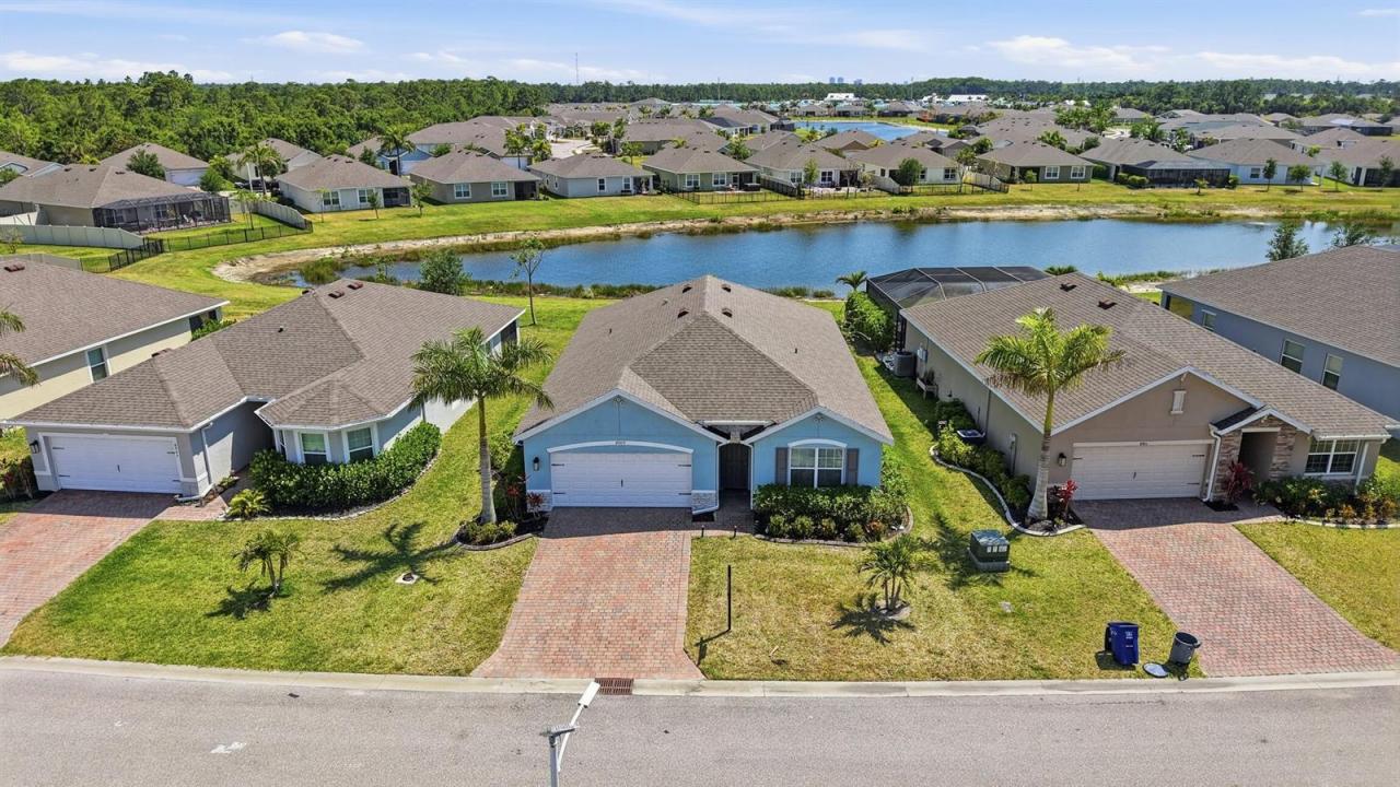 8909 Cascade Price Circle, Florida 33917, Stati Uniti
