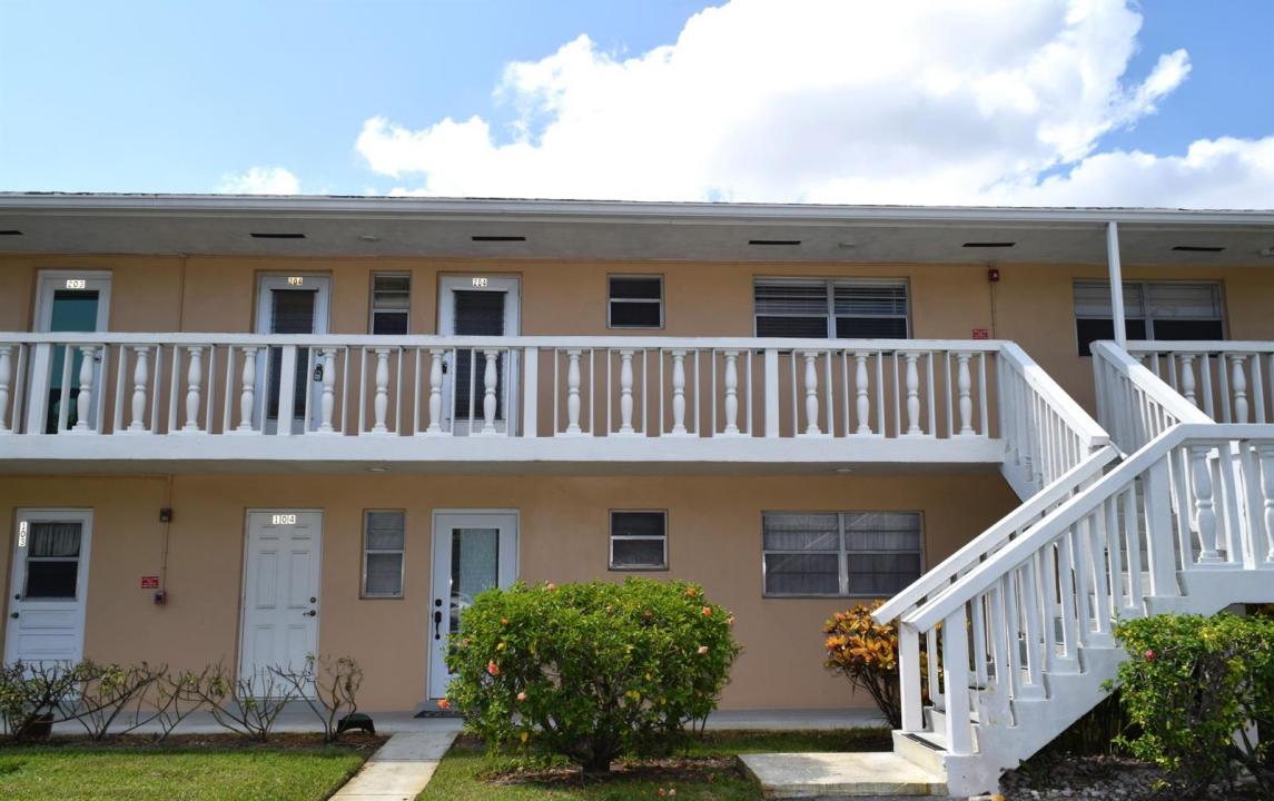 2222 NE 1st Way 204, Boynton Beach, Floride 33435, États-Unis