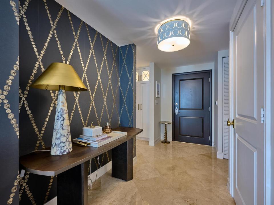 99 SE Mizner Boulevard Ph 35, Boca Raton, Florida 33432, USA