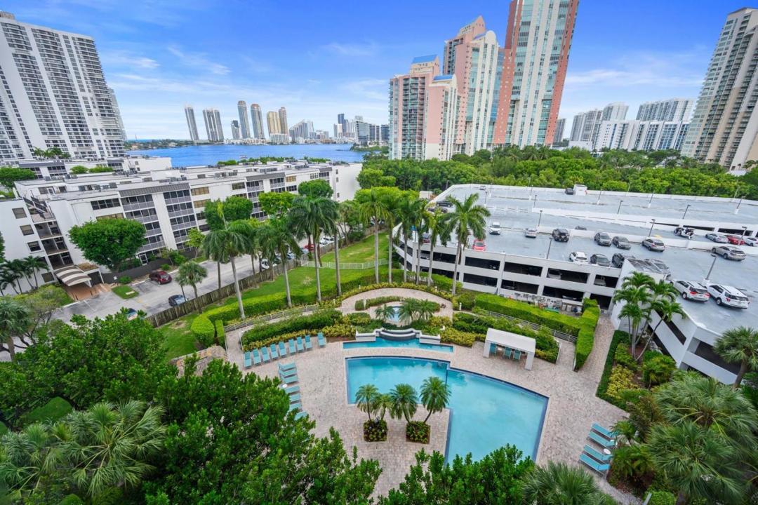 3300 NE 192nd Street 915, Aventura, Floride 33180, États-Unis