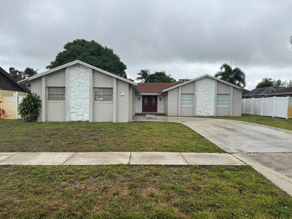 589 Cashiers Drive, West Palm Beach, Floride 33413, États-Unis