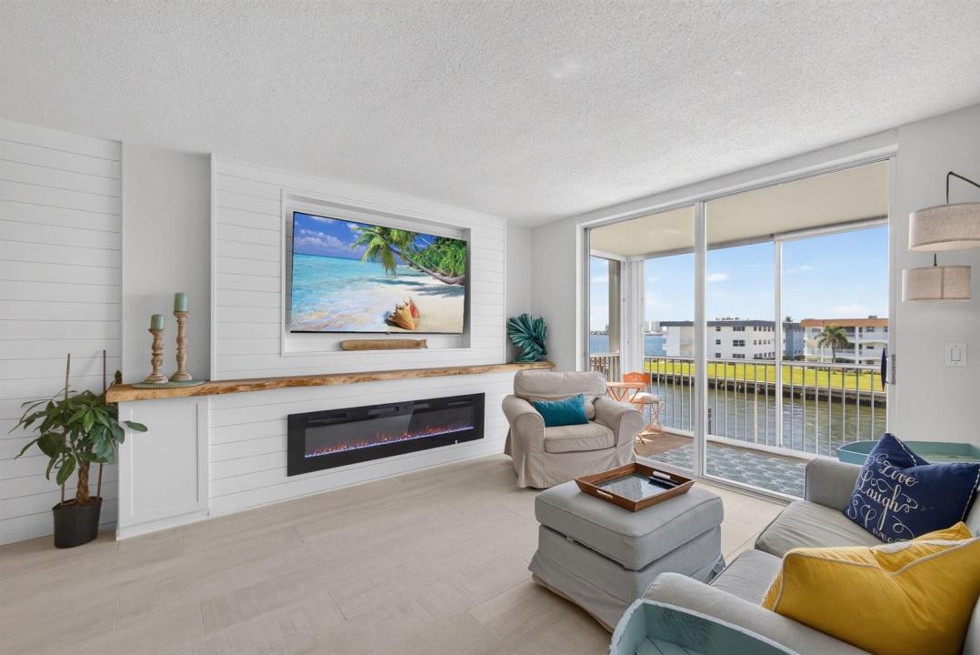 100 Paradise Harbour Boulevard 307, North Palm Beach, Floride 33408, États-Unis