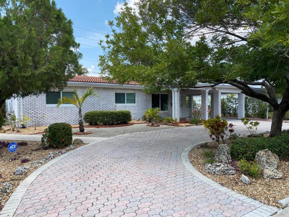 1181 SW 4th Terrace, Pompano Beach, Florida 33060, USA