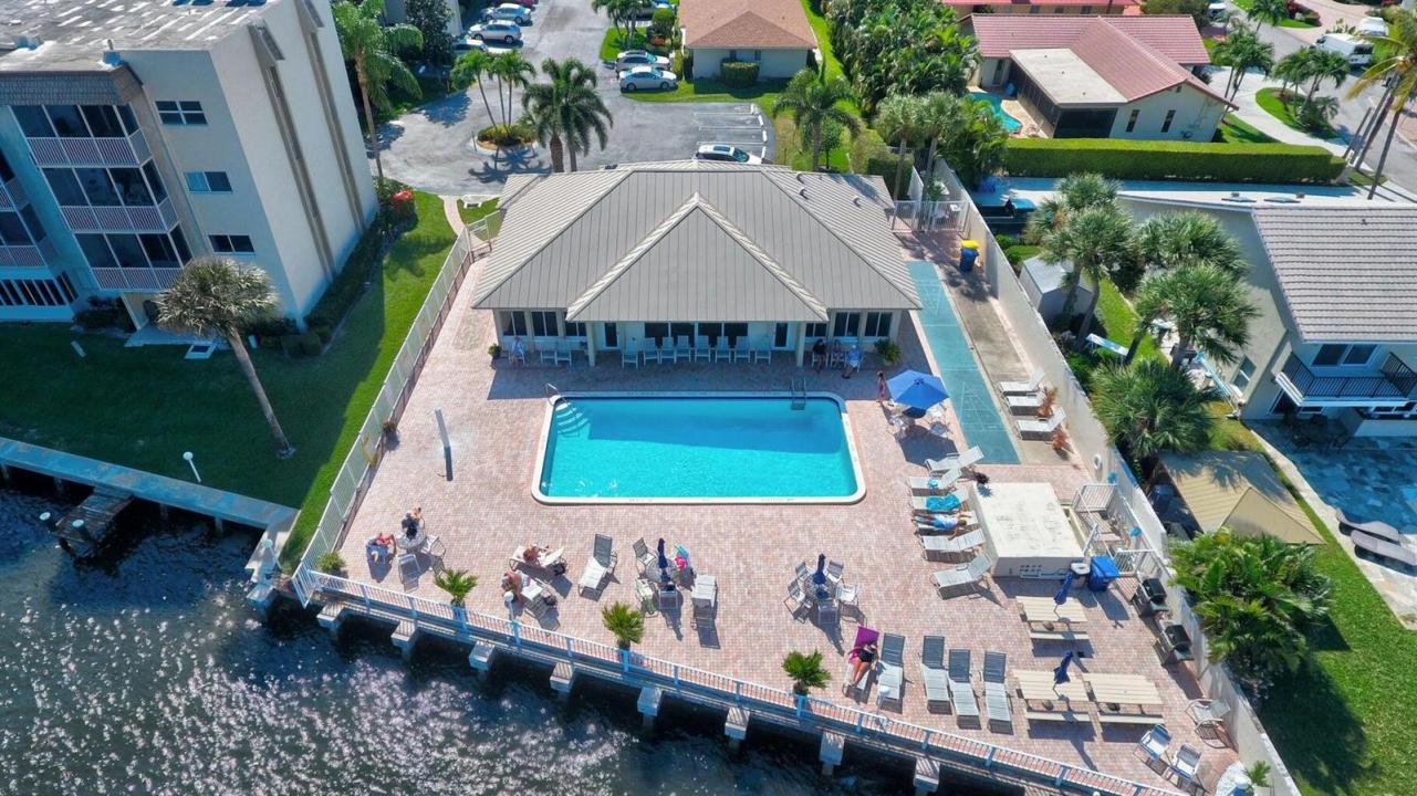 640 Snug Harbor Drive F6, Boynton Beach, Florida 33435, Stati Uniti