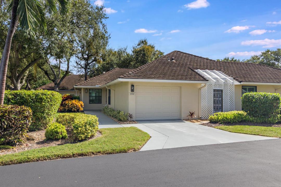 11341 Briarwood Place, North Palm Beach, Florida 33408, USA