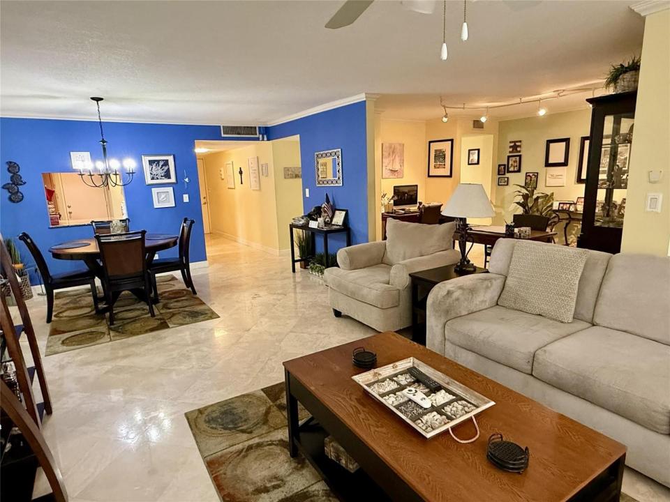 2304 S Cypress Bend Drive 615, Pompano Beach, Floride 33069, États-Unis