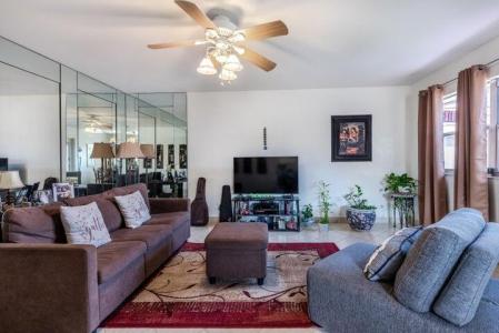 657 Brittany N, Delray Beach, Florida 33446, Stati Uniti