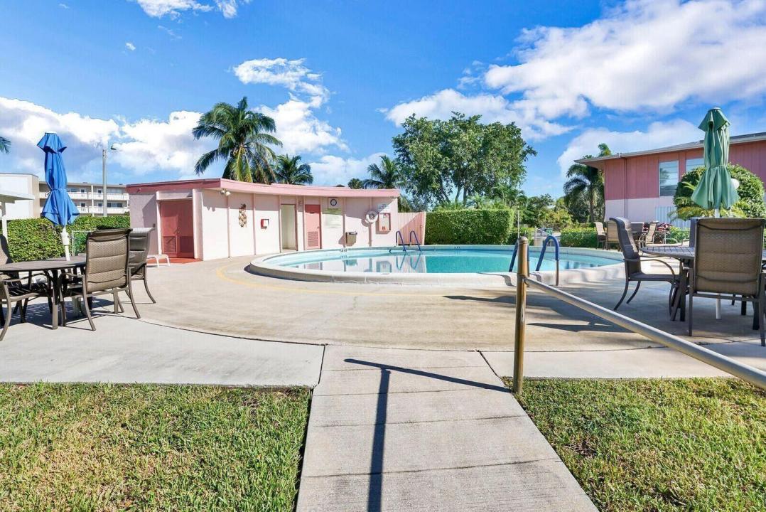 11 Golfs Edge E E, West Palm Beach, Florida 33417, Stati Uniti