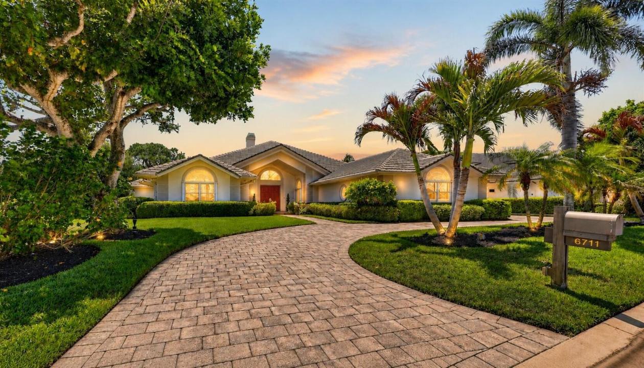 6711 SE Barrington Drive, Stuart, Florida 34997, Stati Uniti