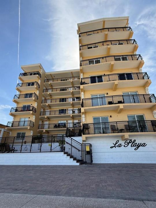 1815 N Surf Road 402, Hollywood, Florida 33019, Stati Uniti