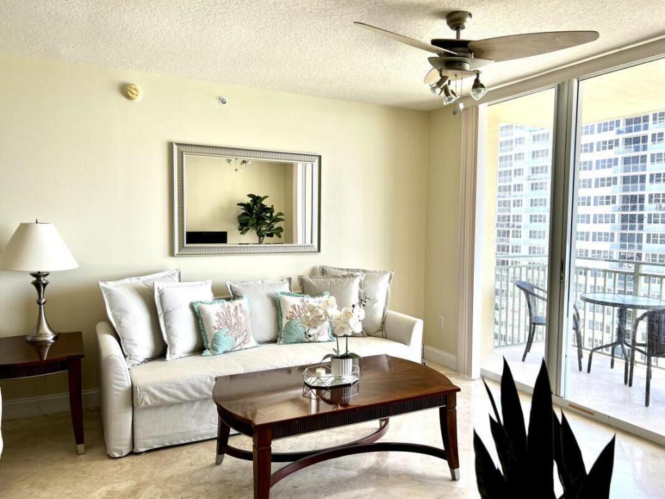 2080 S Ocean Drive 1608, Hallandale Beach, Floride 33009, États-Unis
