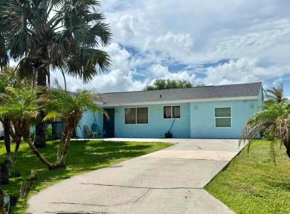 190 Abalone NW Road, Palm Bay, Floride 32907, États-Unis