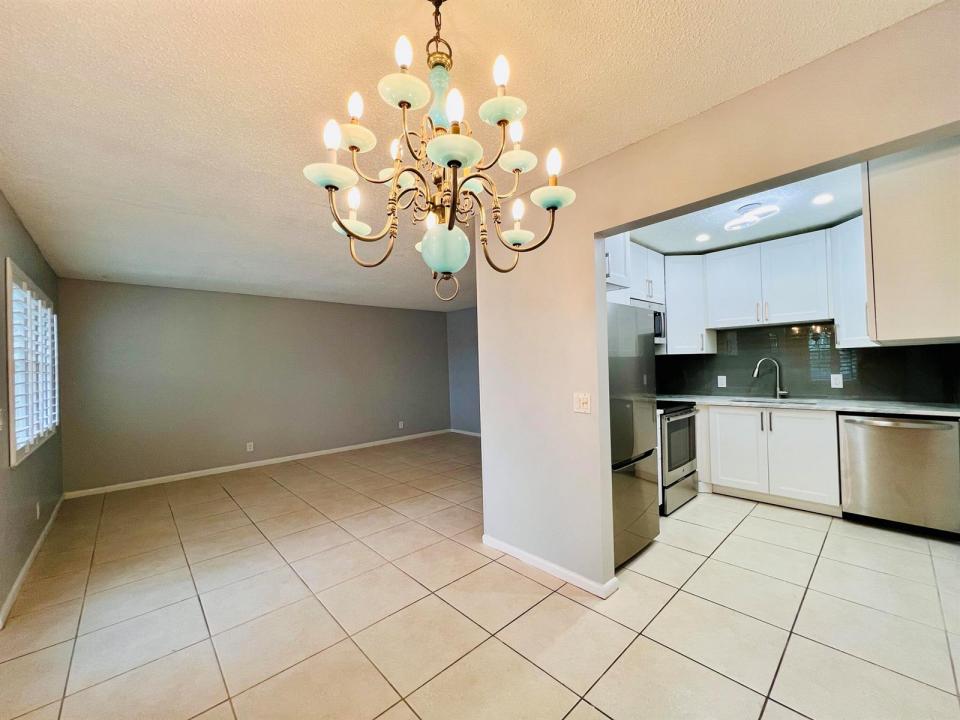 74 Berkshire C, West Palm Beach, فلوريدا 33417, الولايات المتحدة