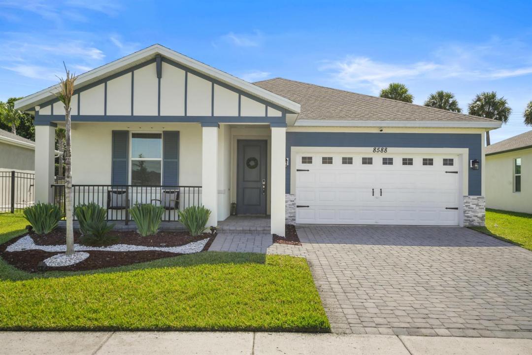 8588 Dahlia Circle, Port St. Lucie, Floride 34986, États-Unis