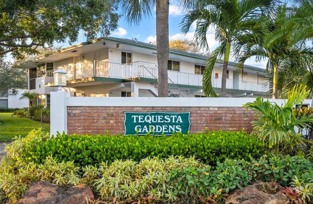 8 Garden Street 106r, Tequesta, Florida 33469, USA