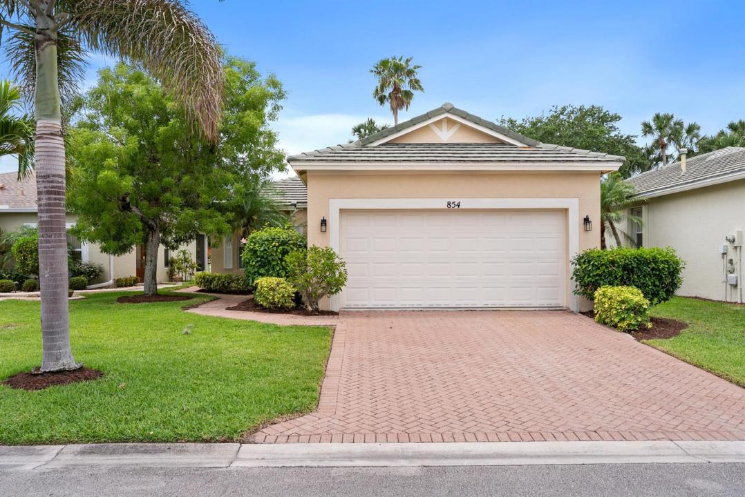 854 SW Rocky Bayou Terrace, Port St. Lucie, Florida 34986, USA