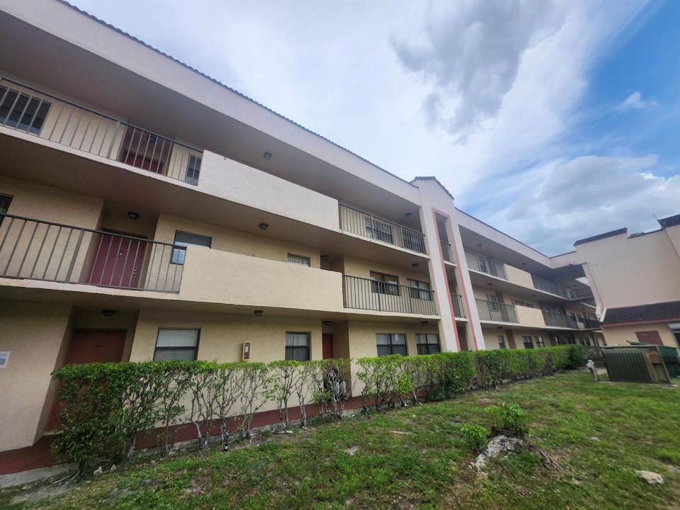 3470 Foxcroft Road 207, Miramar, Floride 33025, États-Unis