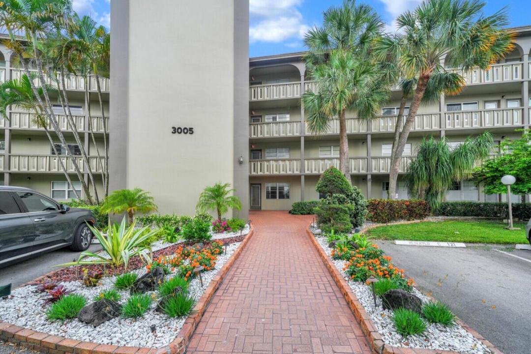3005 Portofino Isle N2, Coconut Creek, Flórida 33066, Estados Unidos