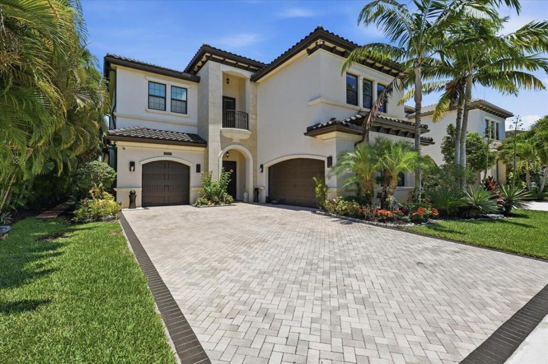 9769 Bozzano Drive, Delray Beach, Florida 33446, USA