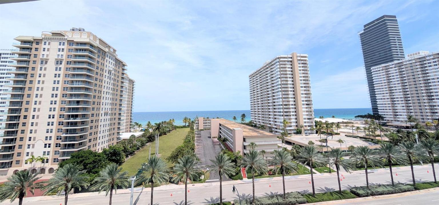 1945 S Ocean Drive 701, Hallandale Beach, Florida 33009, Stati Uniti
