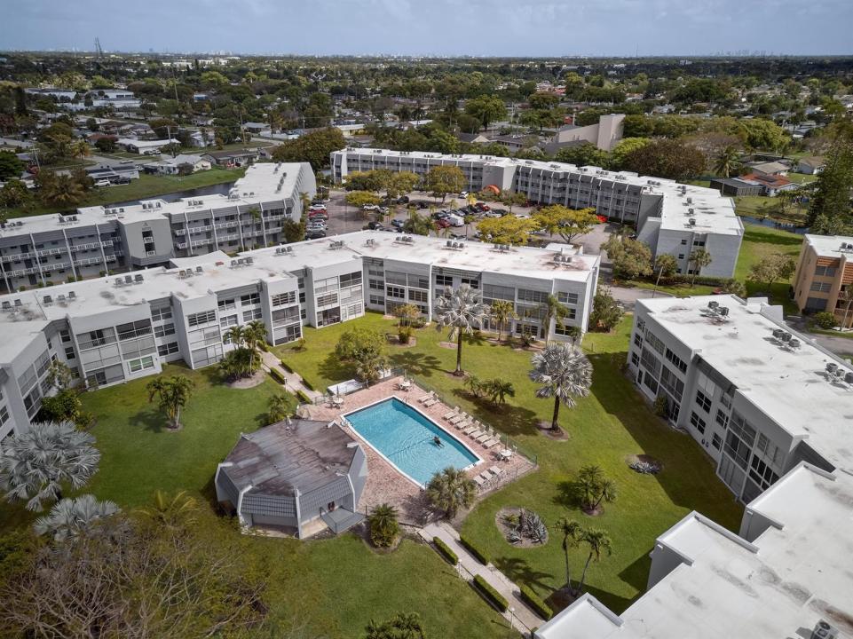 6570 Royal Palm Boulevard 306j, Margate, Floride 33063, États-Unis