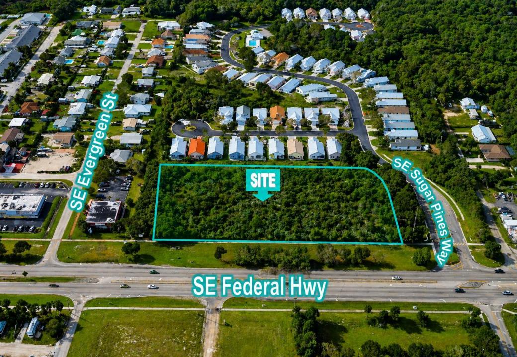 8200 SE Sugar Pines Way, Hobe Sound, Florida 33455, USA
