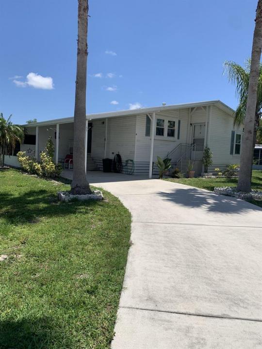 9 Universidad Lane, Port St. Lucie, Flórida 34952, Estados Unidos