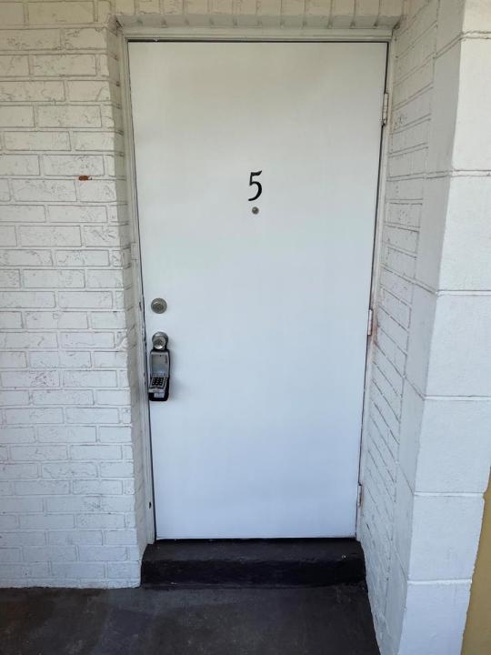 440 SE 2nd Avenue 5, Deerfield Beach, Floryda 33441, USA