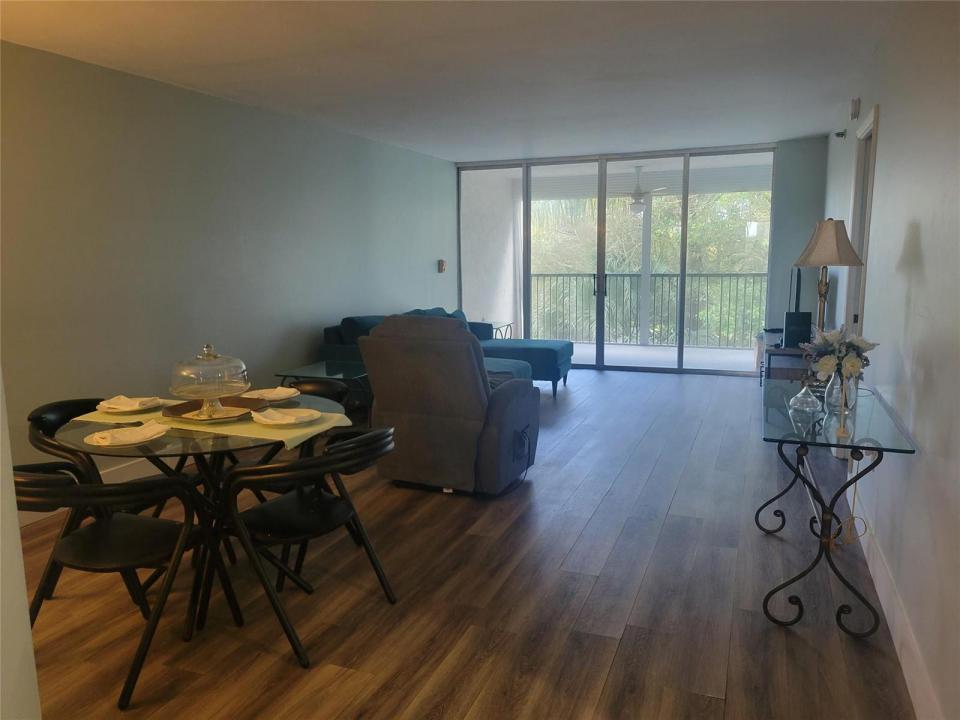 3940 Inverrary Boulevard 407-a, Lauderhill, Floride 33319, États-Unis