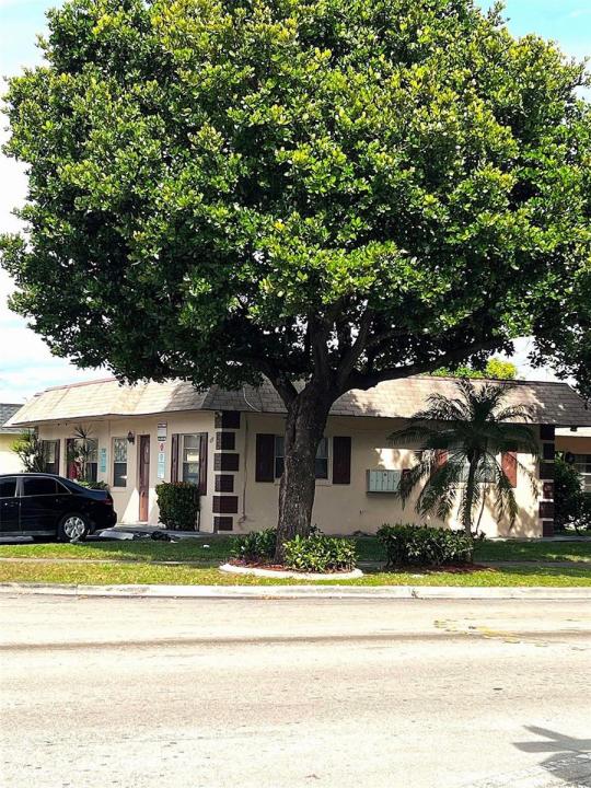 4130 NW 31st Terrace 1, Lauderdale Lakes, Floride 33309, États-Unis