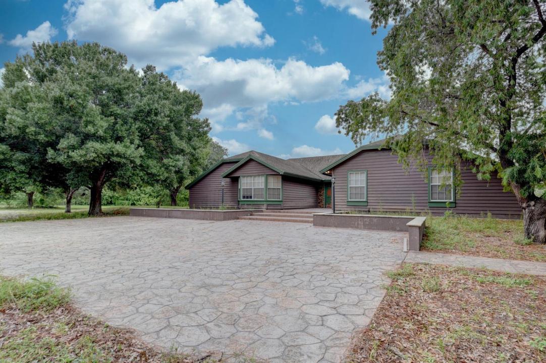 19153 Eagles Way Court, Loxahatchee, Florida 33470, USA