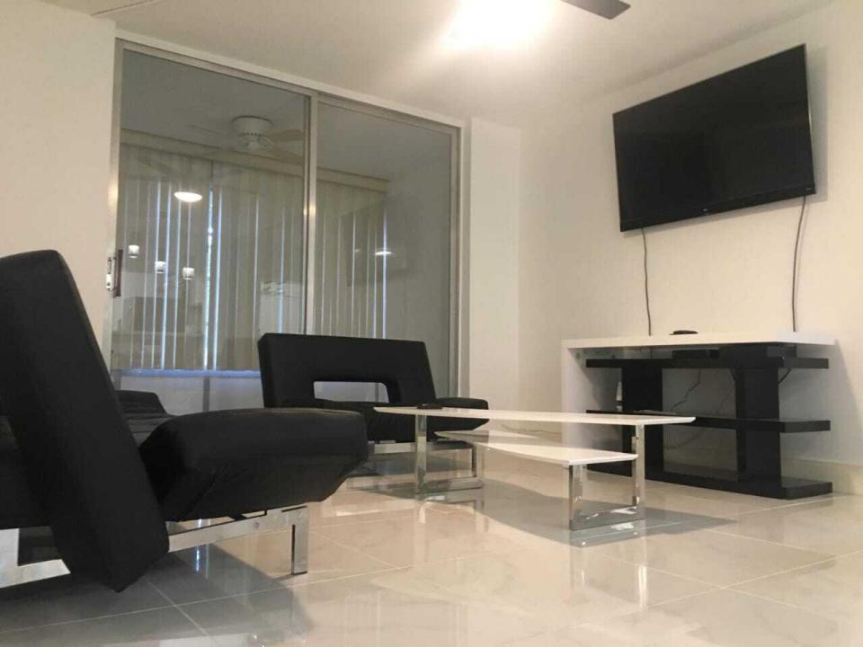 9091 Lime Bay Boulevard 212, Tamarac, Floride 33321, États-Unis