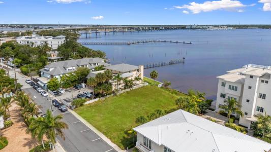 39 SE Seminole Street, Stuart, フロリダ 34994, アメリカ合衆国