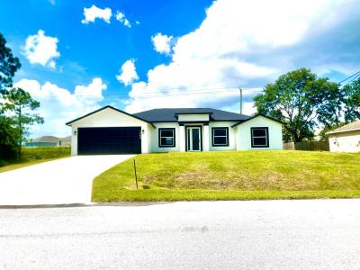 1260 SE Larkspur St SE Street, Palm Bay, Florida 32909, USA