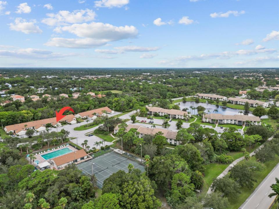1544 SW Silver Pine Way F-104, Palm City, Floride 34990, États-Unis