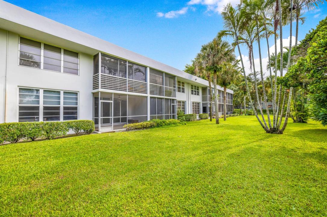 4200 Oaks Terrace 104, Pompano Beach, Florida 33069, Stati Uniti