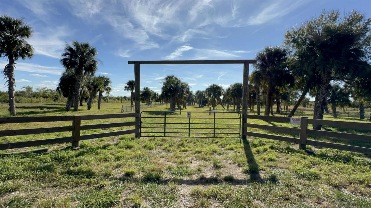 27325 SW Tommy Clements Street, Floride 34956, États-Unis