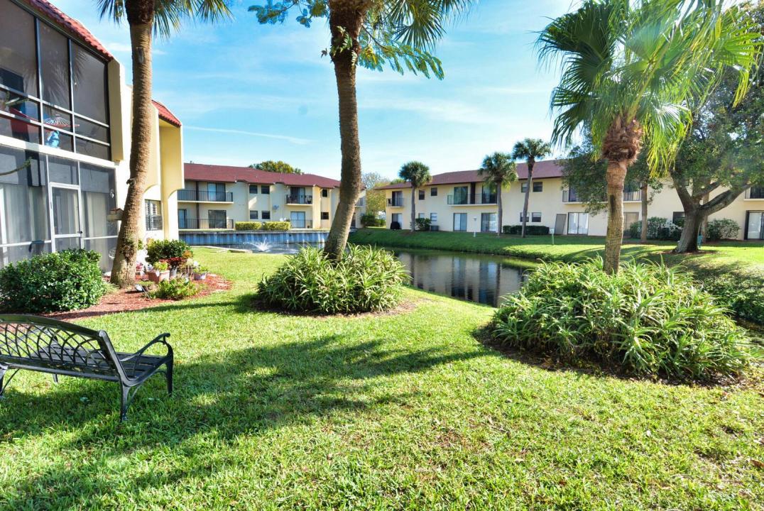 2050 Oleander Boulevard 5-306, Fort Pierce, Floride 34950, États-Unis