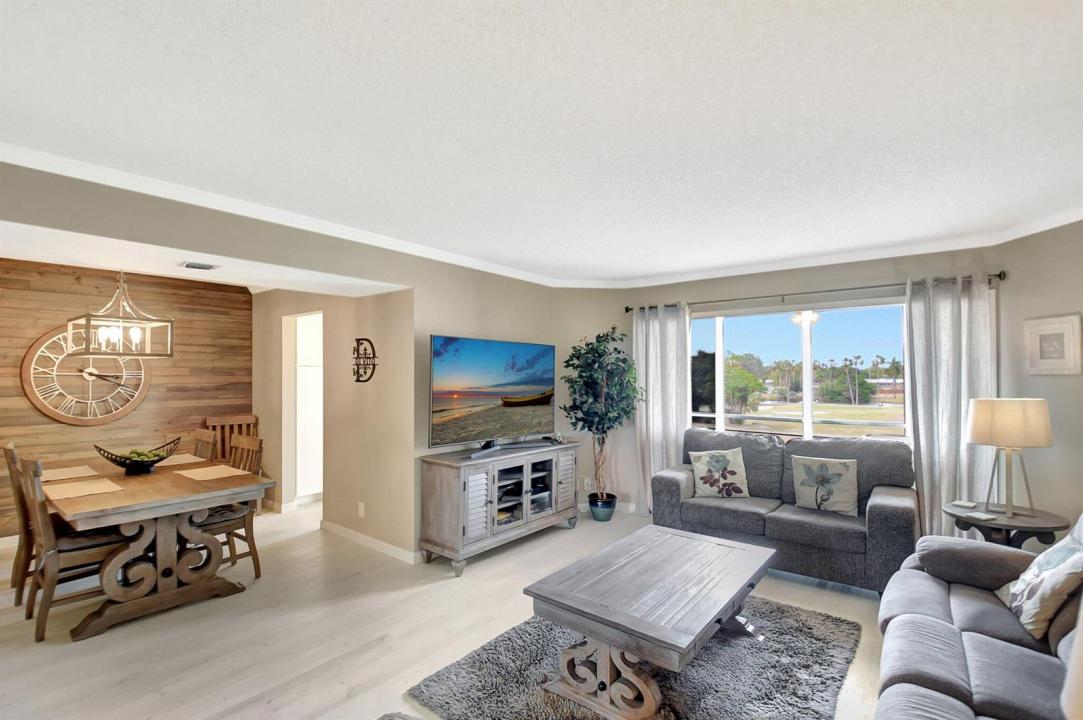 3951 Via Poinciana 415, Lake Worth, Floride 33467, États-Unis