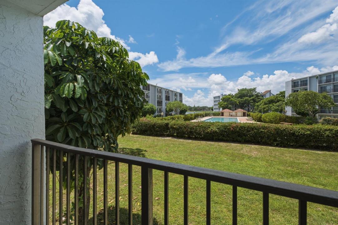8620 N Sherman Circle 204, Miramar, Florida 33025, Stati Uniti