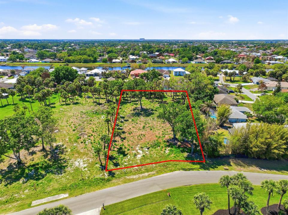 2016 SW Leafy Road, Port St. Lucie, Floride 34953, États-Unis