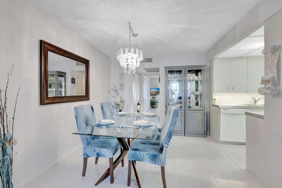 2051 Cambridge C, Deerfield Beach, Floride 33442, États-Unis