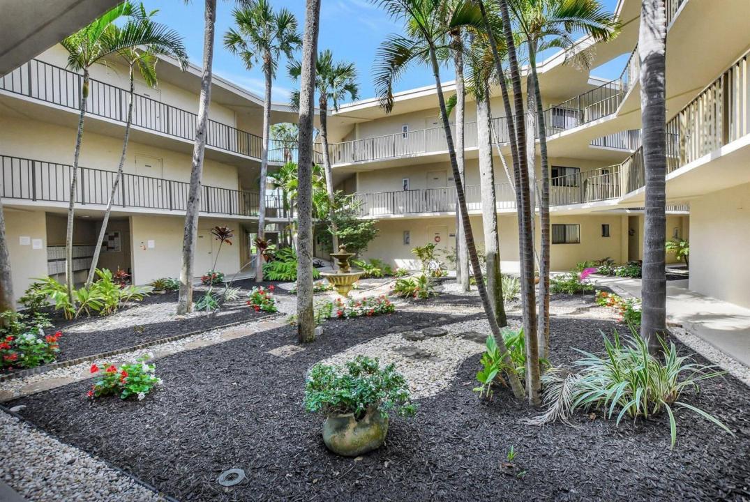5340 Las Verdes Circle 208, Delray Beach, Floride 33484, États-Unis