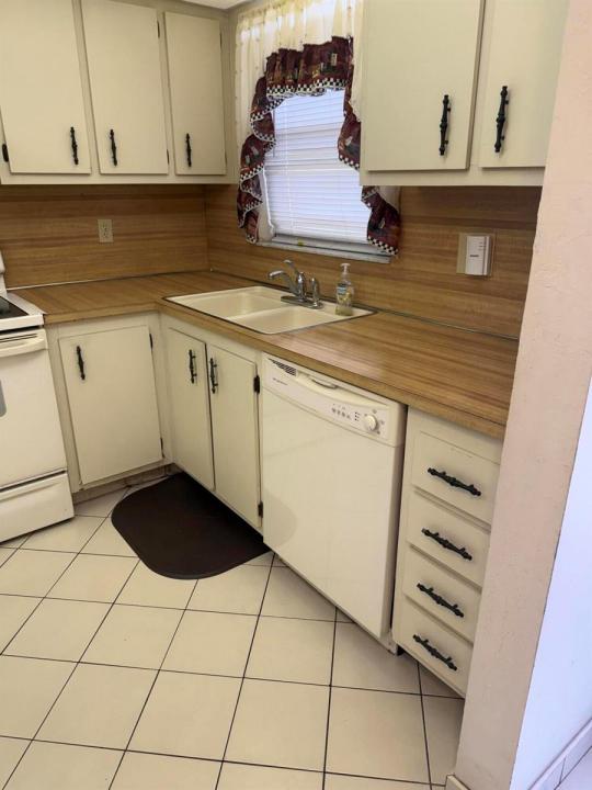 6670 Royal Palm Boulevard 205k, Margate, Florida 33063, Stati Uniti