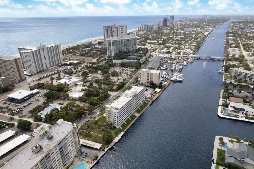 201 N Riverside Drive 402, Pompano Beach, Florida 33062, Stati Uniti