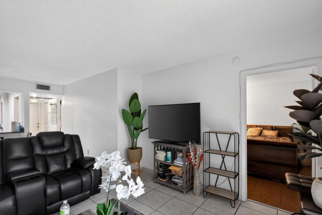 20805 NE 8th Court 101-21, Miami, Floride 33179, États-Unis