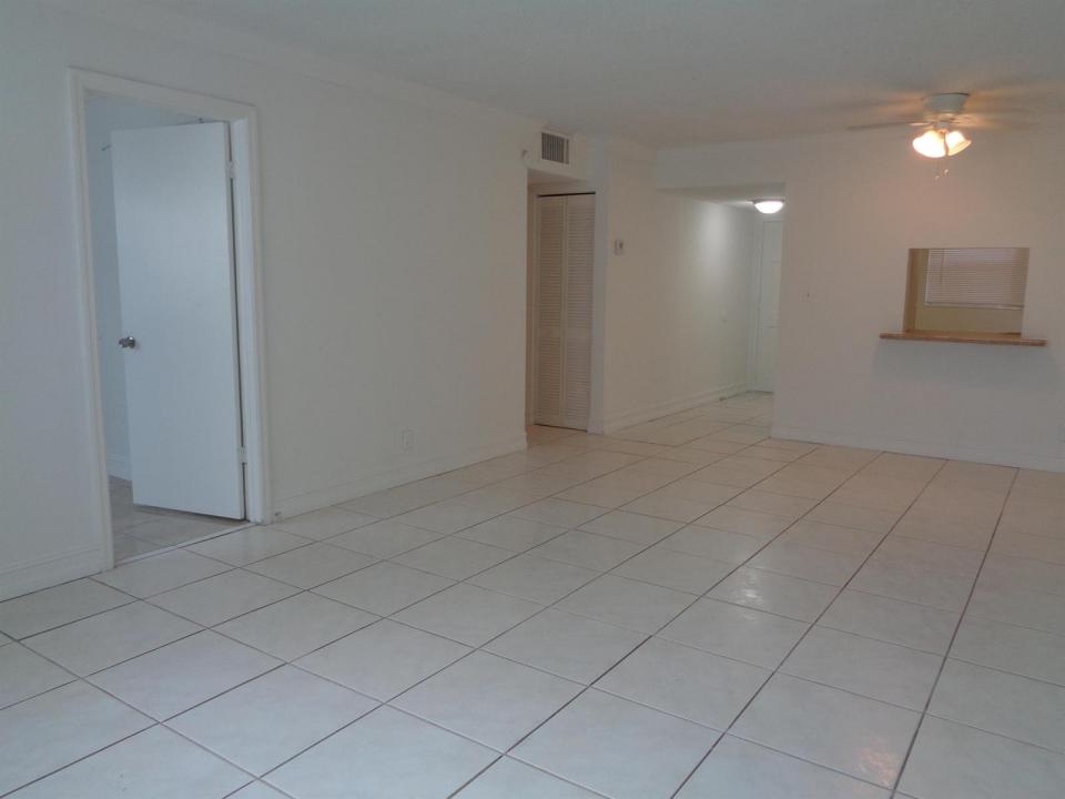 2008 Jackson Street E9, Hollywood, Floride 33020, États-Unis
