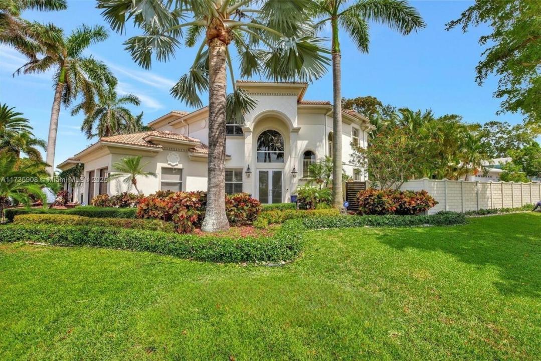 2844 NE 26th Avenue, Lighthouse Point, Floryda 33064, USA